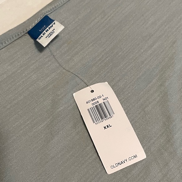 Old Navy women’s Luxe grey long sleeved shirt - Picture 2 of 3